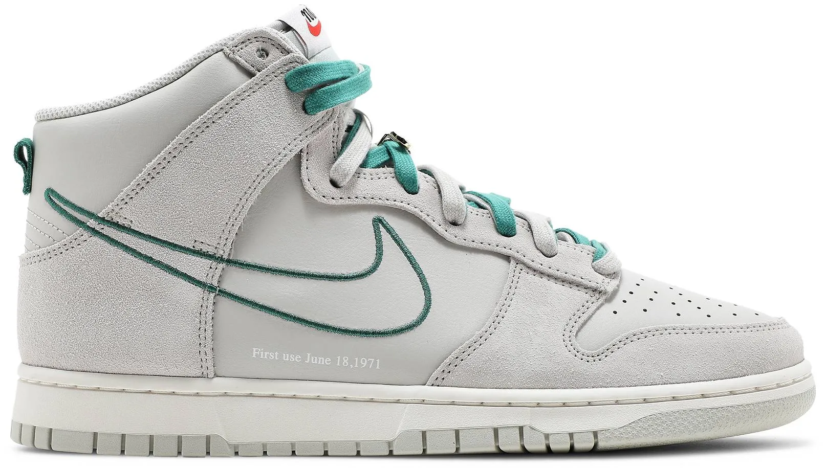 Dunk High SE 'First Use Pack - Green Noise'