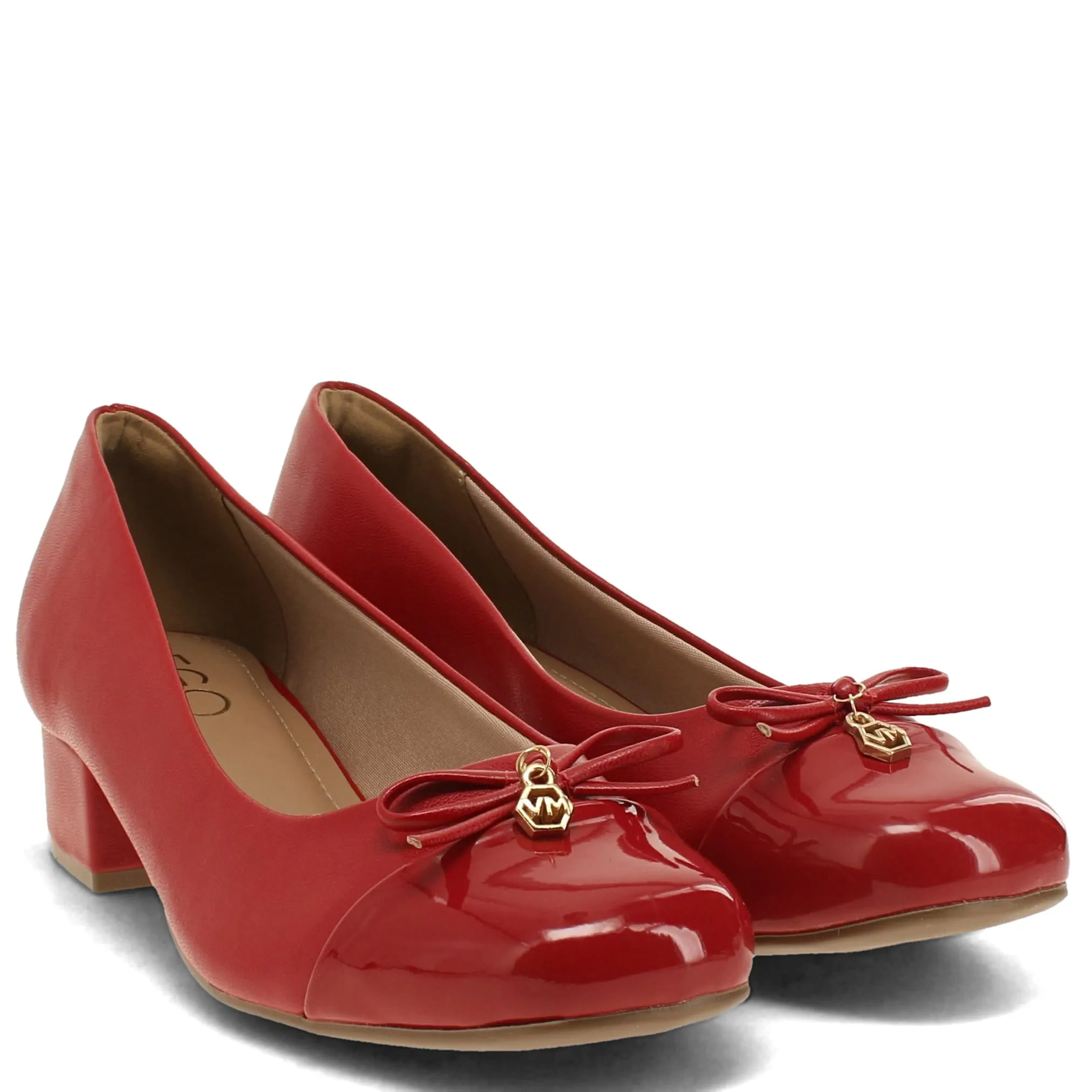 EGO YARA PUMPS