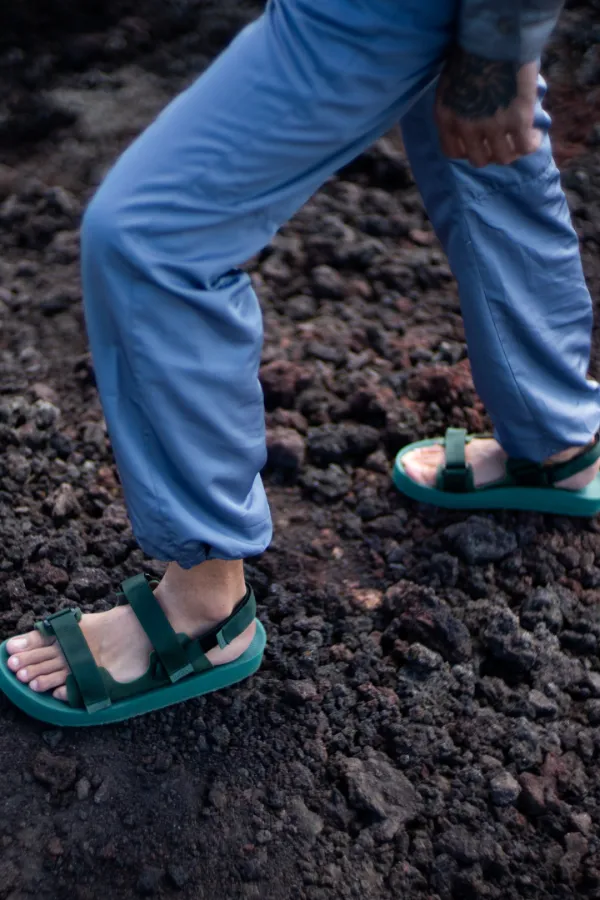 Men's Adventurer Sandals In Leaf