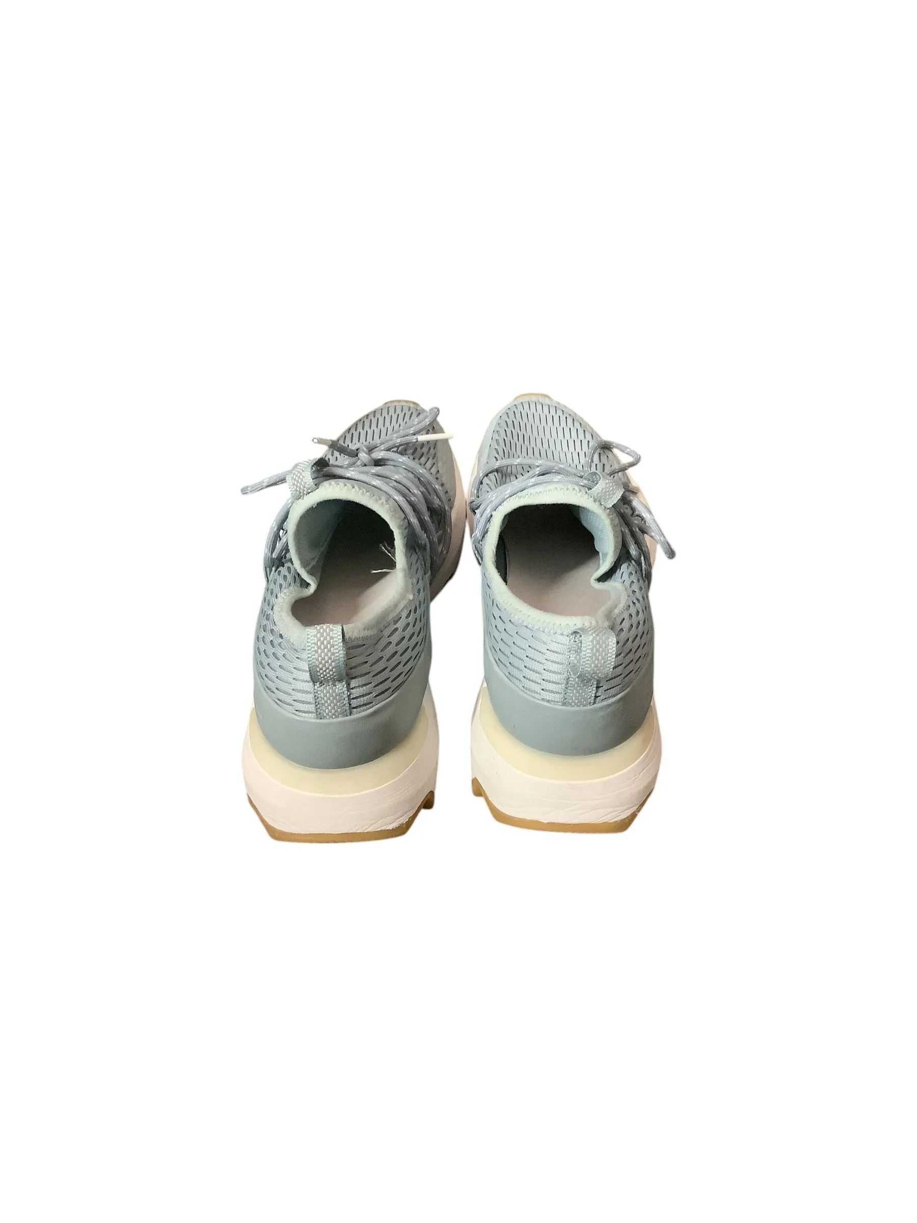 Shoes Sneakers By Sorel In Green, Size: 9